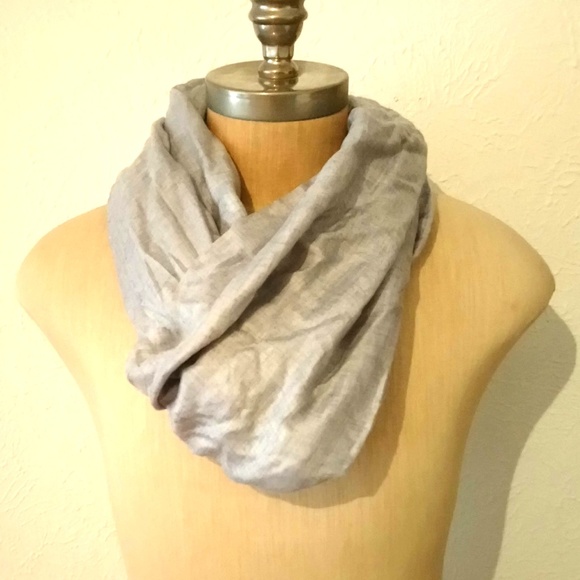 ★Calvin Klein Cashmere Blend Scarf - Picture 4 of 6